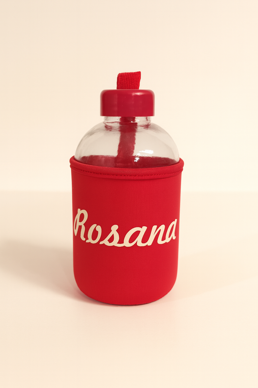 Botella infantil roja personalizada con nombre